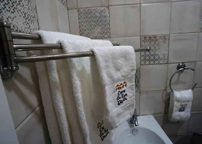 Stylish House - Air Cond, Breakfast, Free Parking, By Porto With Lda Vakantiehuis