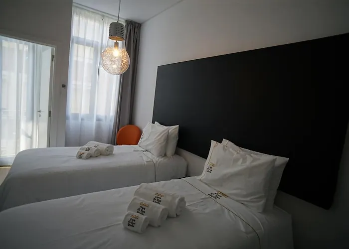 Stylish House - Air Cond, Breakfast, Free Parking, By Porto With Lda Vakantiehuis Vila Nova de Gaia
